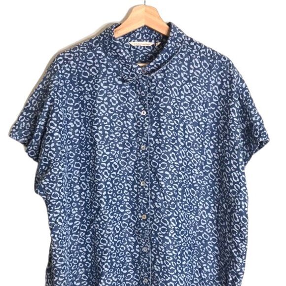 Soft surroundings ladies button up blue leopard print tunic top size XL - Picture 2 of 11